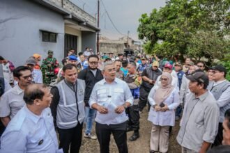 Pemkot Bandung Perbaiki Infrakstruktur Jalan Inspeksi Kali Cidurian