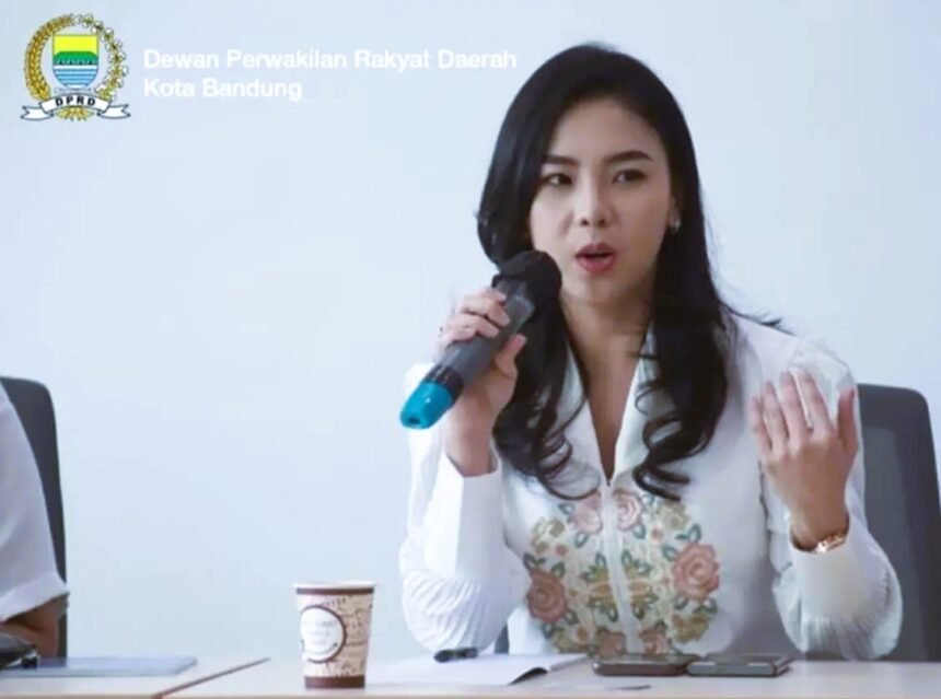 Pansus 11 DPRD Kebut Cepat Raperda Kependudukan Hadapi Penurunan Kelahiran di Kota Bandung